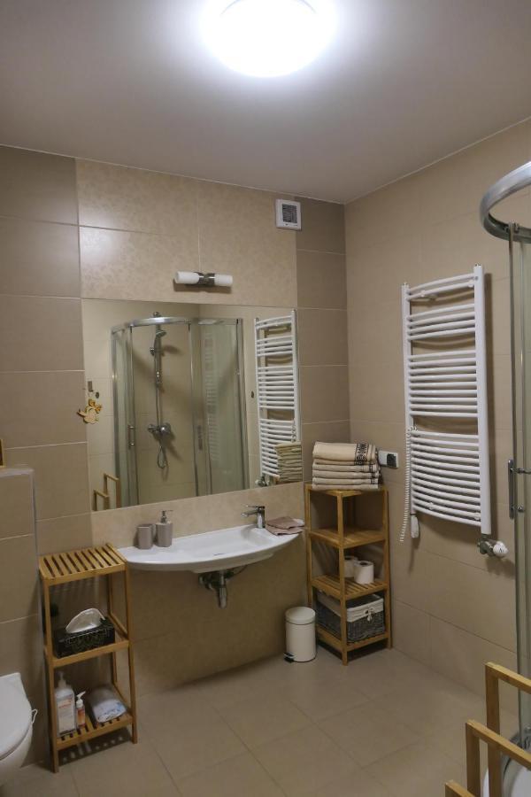 Apartament Wedrowiec กอสเชียลิสกอ ภายนอก รูปภาพ